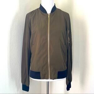 Zara Basic Green Lightweight Zipper Jacket Medium Spring